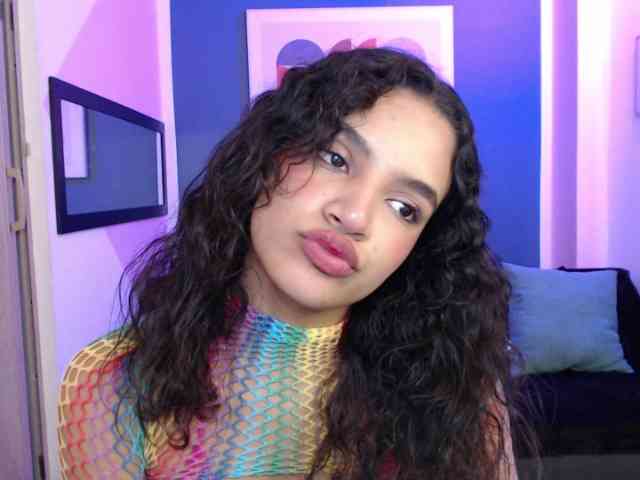 Nyxx-Velariia webcam