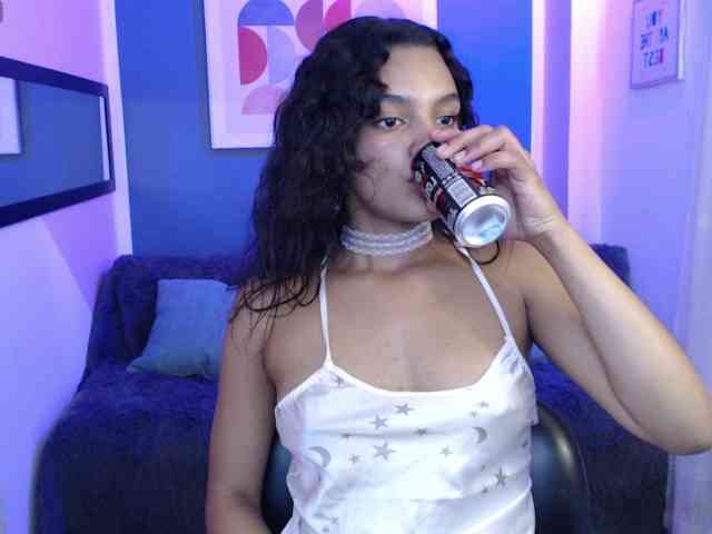 Nyxx-Velariia webcam