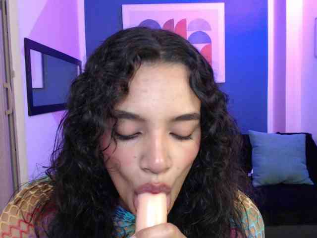 Nyxx-Velariia webcam