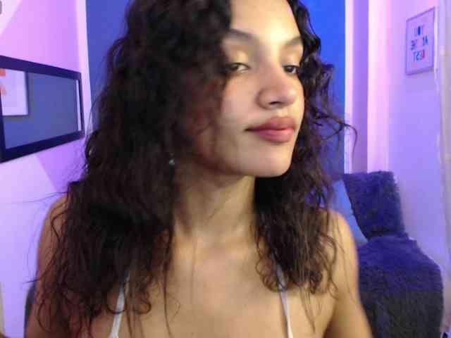 Nyxx-Velariia webcam