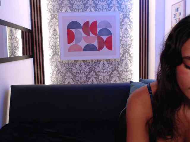 Nyxx-Velariia webcam