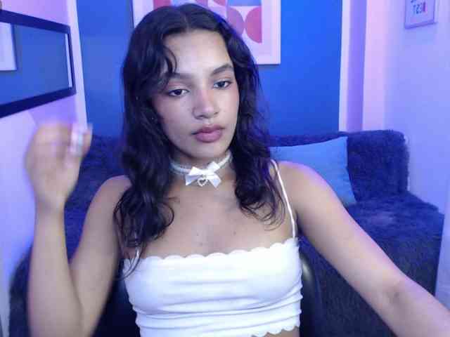 Nyxx-Velariia webcam