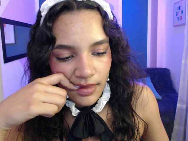 Nyxx-Velariia webcam