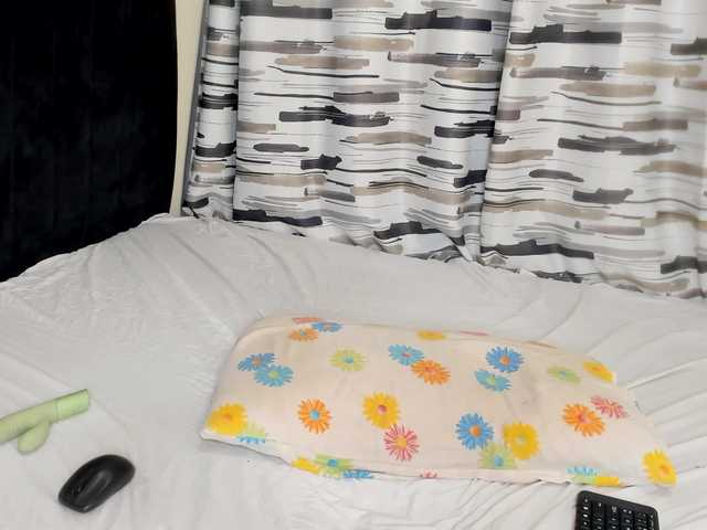 Gorgeous-Black-Beauty's BongaCams show and profile