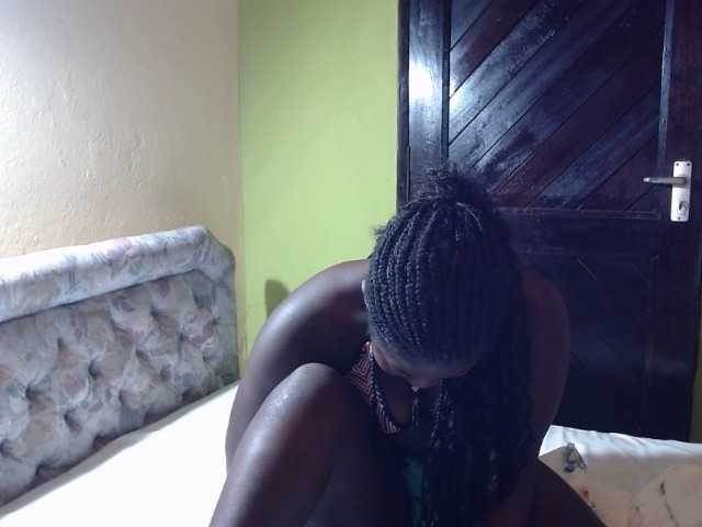 Cuddle-Cate from BongaCams is Freechat