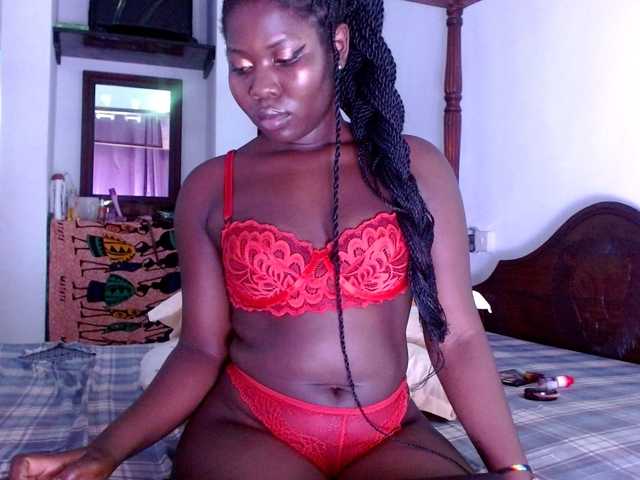 Cuddle-Cate's BongaCams show and profile