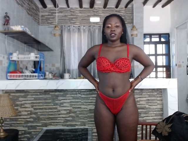 Cuddle-Cate's BongaCams show and profile