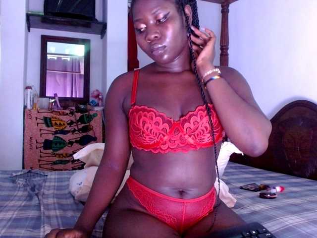 Cuddle-Cate's BongaCams show and profile