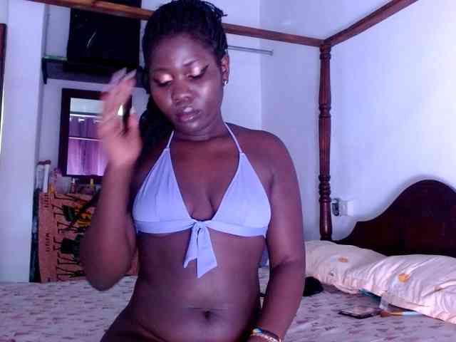 Cuddle-Cate Live Webcam on BongaCams