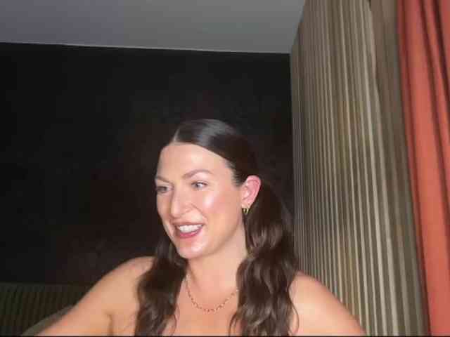 Unholyhollyxxxx webcam