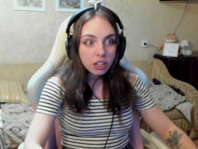 TyNoTsuKR's BongaCams show and profile