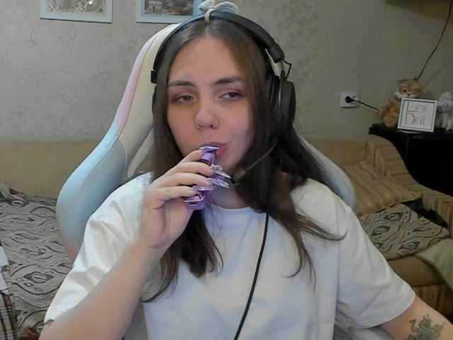 TyNoTsuKR's BongaCams show and profile