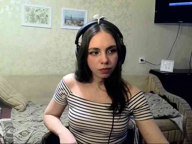 TyNoTsuKR webcam