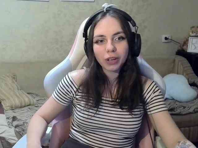 TyNoTsuKR webcam
