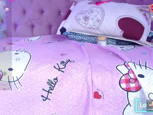 Angelica-wish webcam