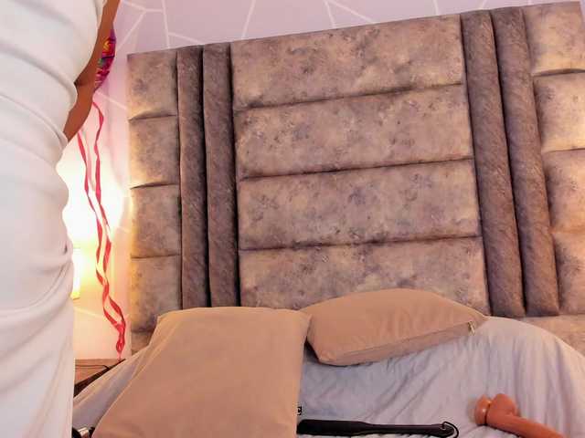 Jennifer-Garciia's BongaCams show and profile