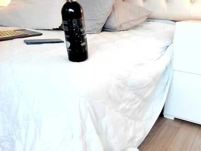 Jennifer-Garciia's BongaCams show and profile