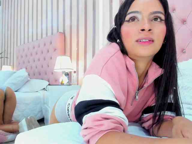 Jennifer-Garciia webcam