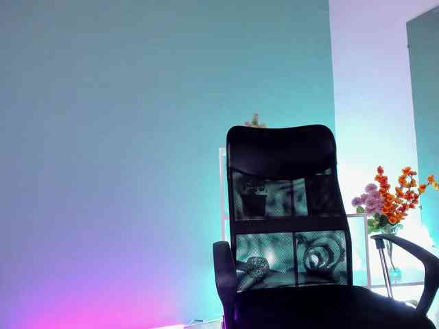 Jennifer-Garciia webcam