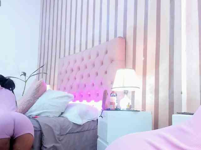 Jennifer-Garciia webcam