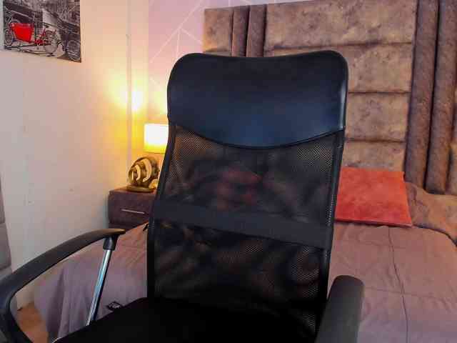 Jennifer-Garciia webcam