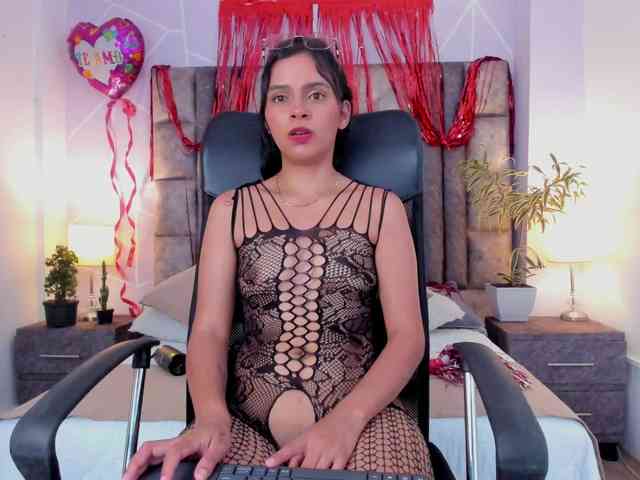 Jennifer-Garciia webcam