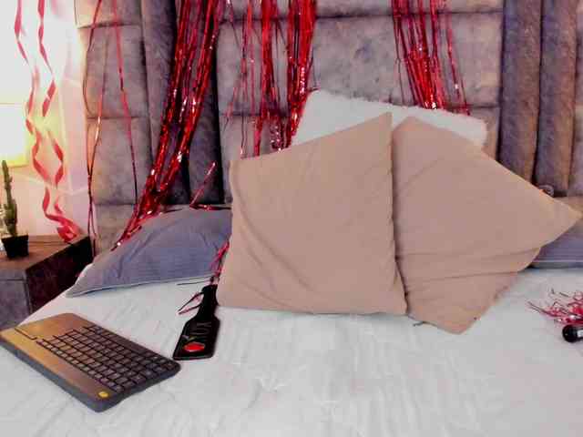 Jennifer-Garciia webcam