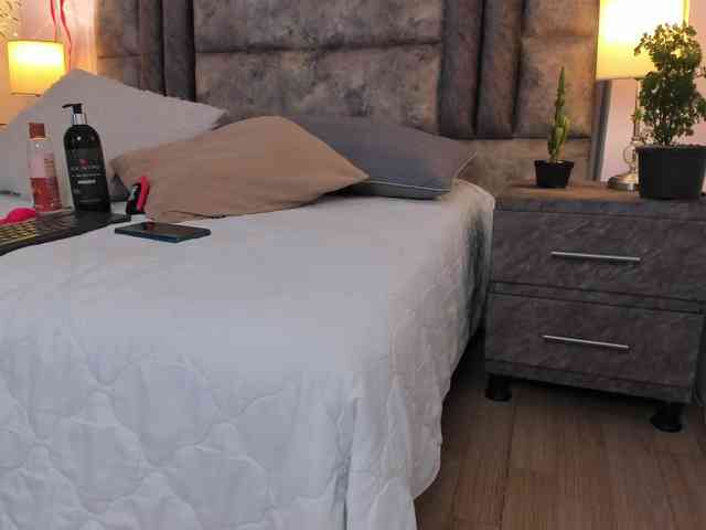 Jennifer-Garciia webcam