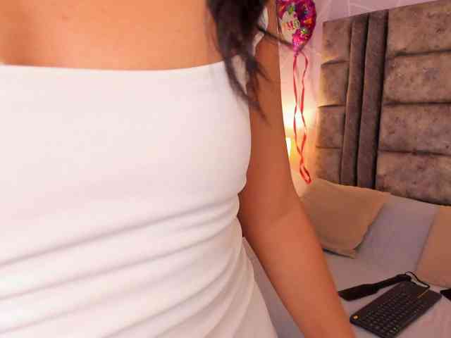 Jennifer-Garciia webcam