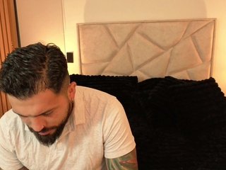 SweetSin-Couple Porn Show