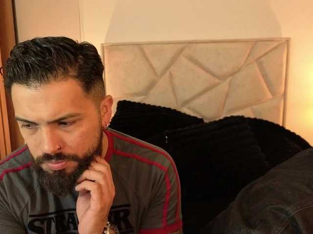 SweetSin-Couple's BongaCams show and profile