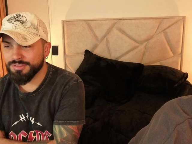 SweetSin-Couple's BongaCams show and profile