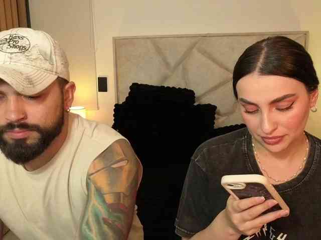 SweetSin-Couple webcam