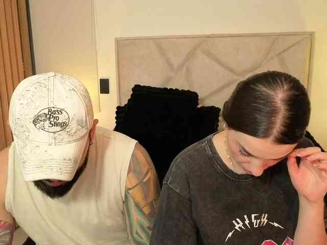 SweetSin-Couple webcam