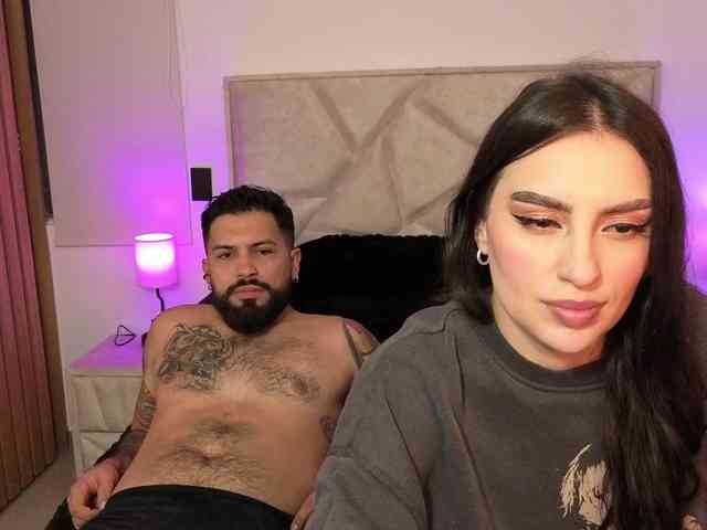 SweetSin-Couple webcam