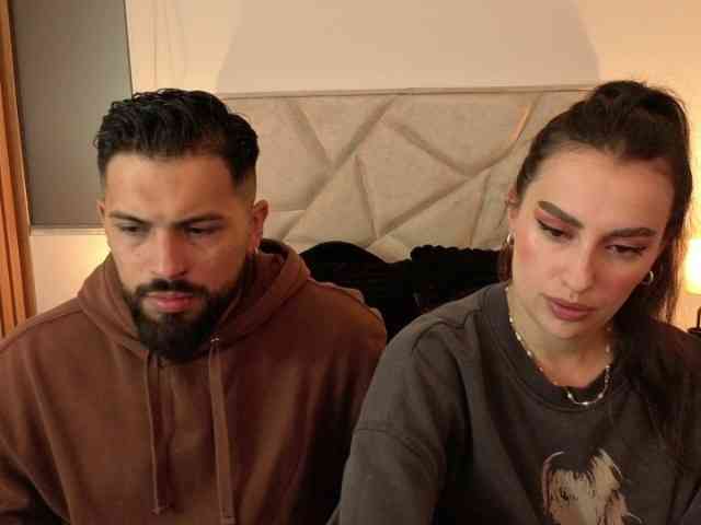 SweetSin-Couple webcam