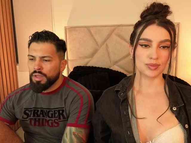 SweetSin-Couple webcam