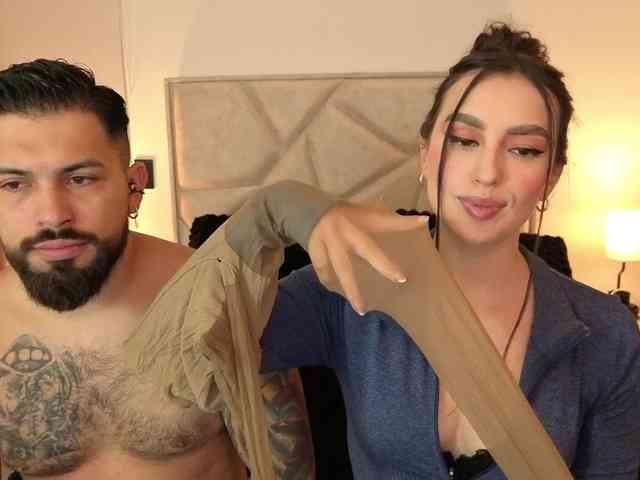 SweetSin-Couple webcam