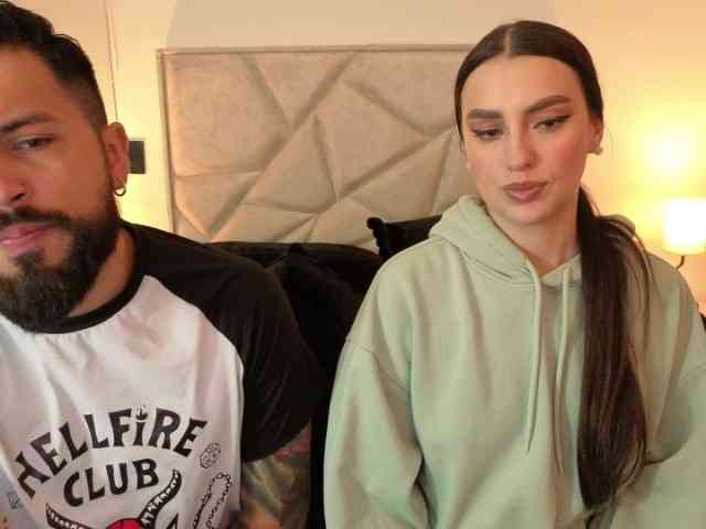 SweetSin-Couple webcam