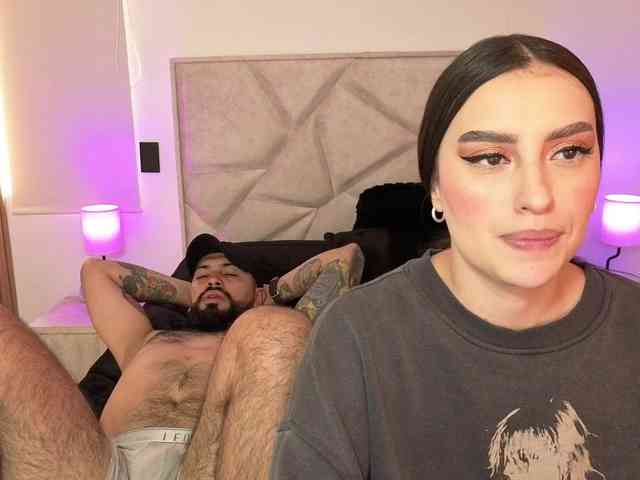 SweetSin-Couple webcam