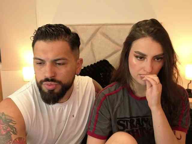 SweetSin-Couple webcam