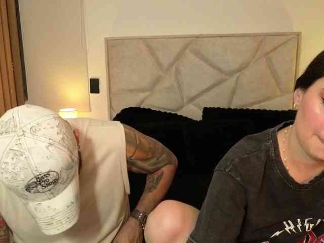 SweetSin-Couple webcam