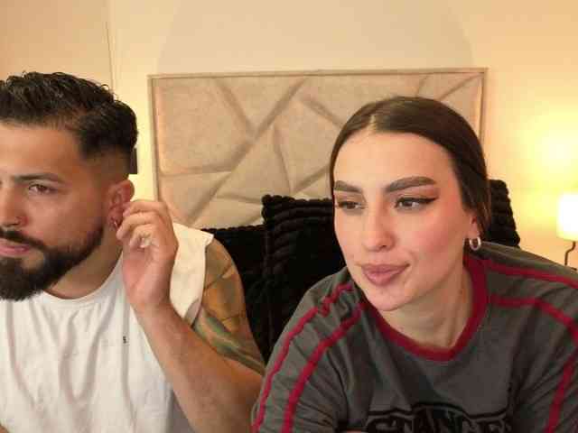SweetSin-Couple webcam