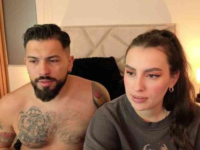 SweetSin-Couple webcam