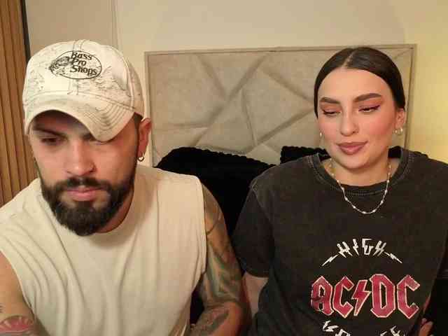 SweetSin-Couple webcam