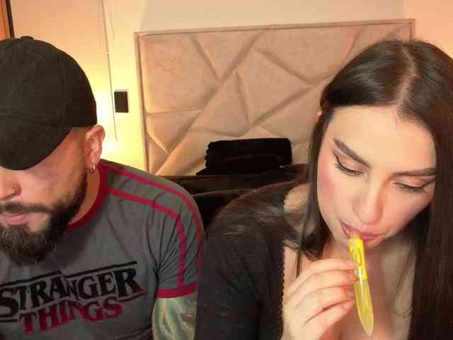 SweetSin-Couple webcam