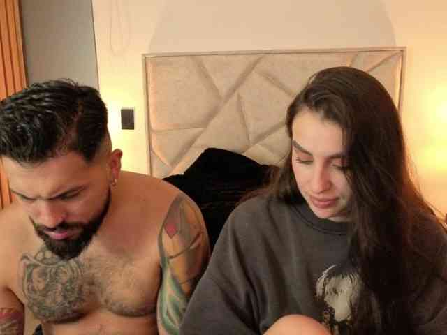 SweetSin-Couple webcam