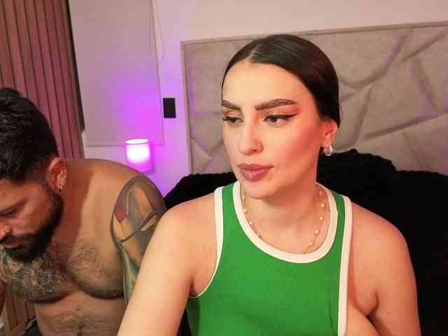 SweetSin-Couple webcam