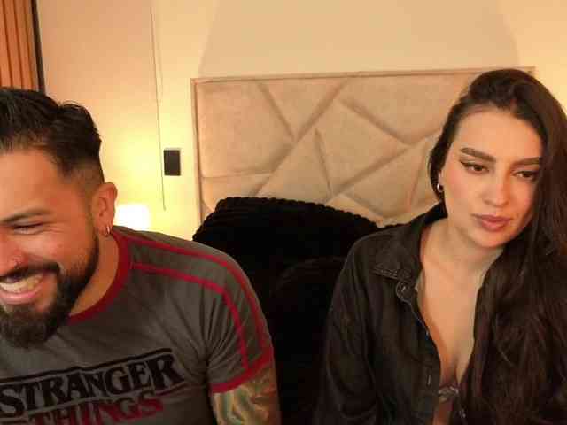 SweetSin-Couple webcam