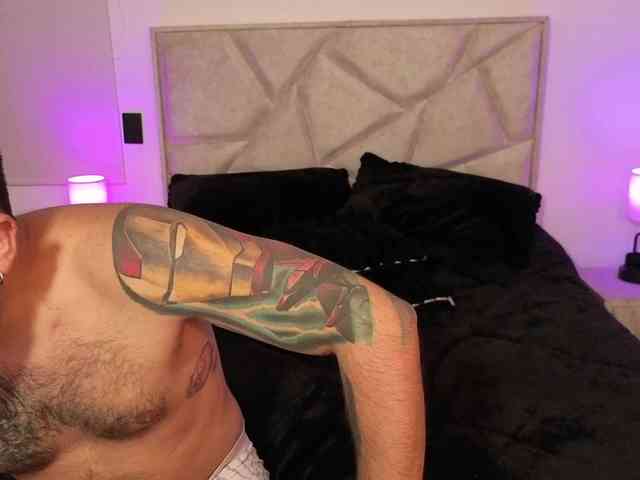 SweetSin-Couple webcam